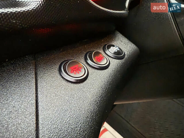 Белый Ивеко Дейли, объемом двигателя 3 л и пробегом 231 тыс. км за 30400 $, фото 34 на Automoto.ua