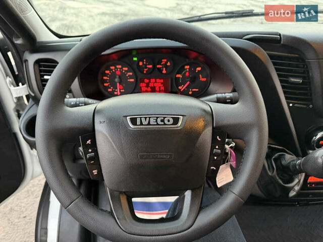 Белый Ивеко Дейли, объемом двигателя 3 л и пробегом 231 тыс. км за 30400 $, фото 30 на Automoto.ua