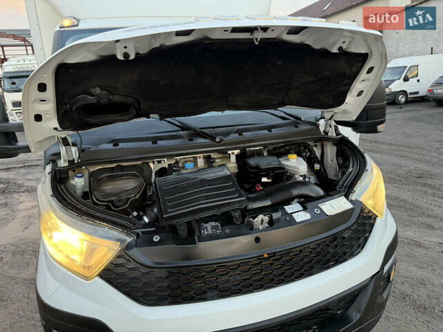 Белый Ивеко Дейли, объемом двигателя 3 л и пробегом 231 тыс. км за 30400 $, фото 16 на Automoto.ua