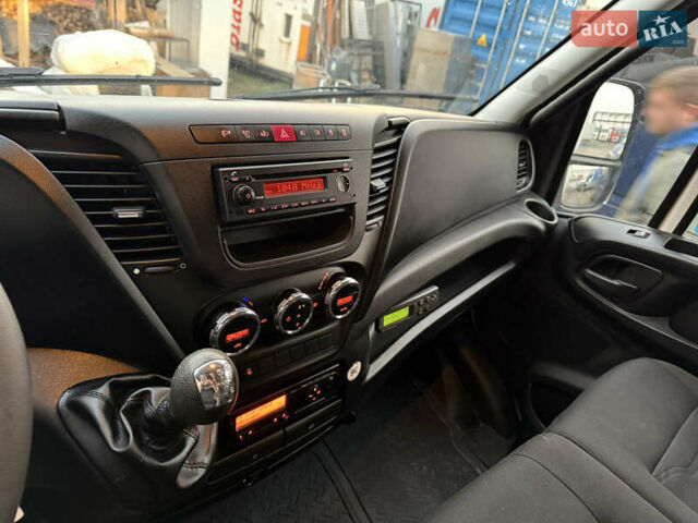 Белый Ивеко Дейли, объемом двигателя 3 л и пробегом 231 тыс. км за 30400 $, фото 32 на Automoto.ua