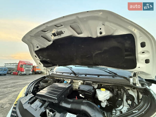 Белый Ивеко Дейли, объемом двигателя 3 л и пробегом 231 тыс. км за 30400 $, фото 18 на Automoto.ua