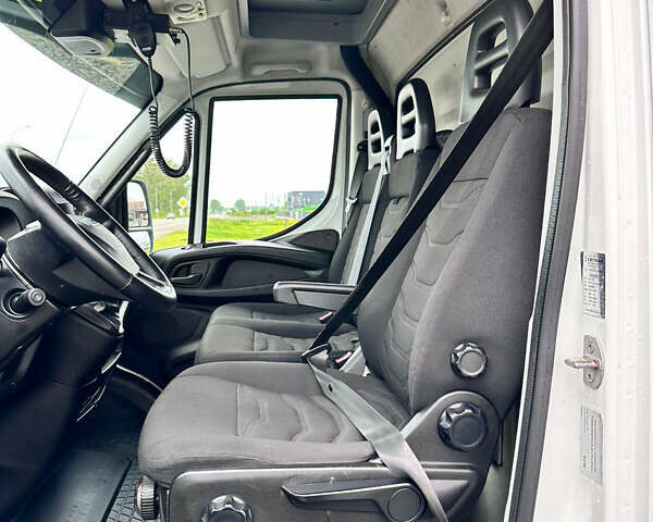 Белый Ивеко Дейли, объемом двигателя 3 л и пробегом 320 тыс. км за 26500 $, фото 56 на Automoto.ua