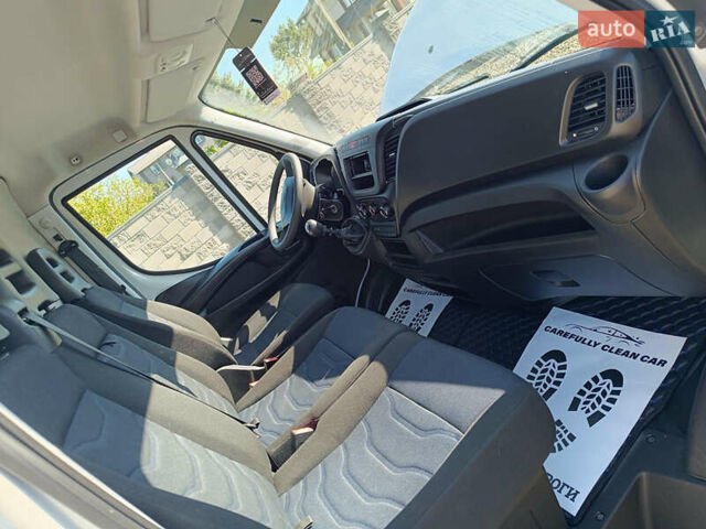 Білий Івеко Дейлі, об'ємом двигуна 3 л та пробігом 407 тис. км за 14800 $, фото 5 на Automoto.ua