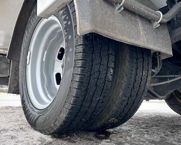 Белый Ивеко Дейли, объемом двигателя 3 л и пробегом 240 тыс. км за 35000 $, фото 14 на Automoto.ua