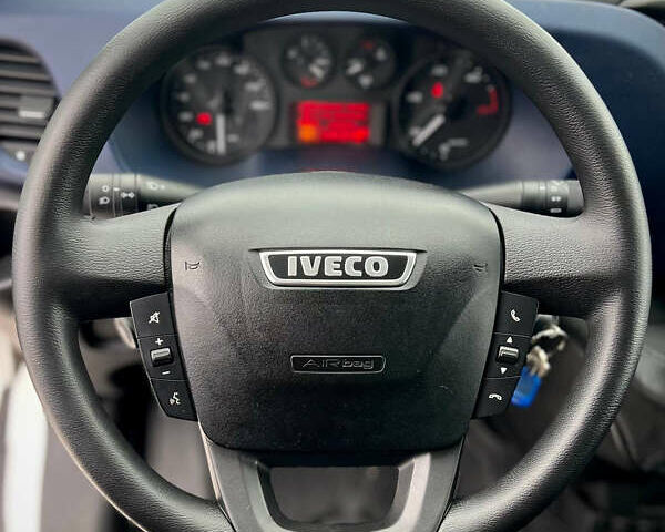 Белый Ивеко Дейли, объемом двигателя 3 л и пробегом 240 тыс. км за 35000 $, фото 24 на Automoto.ua