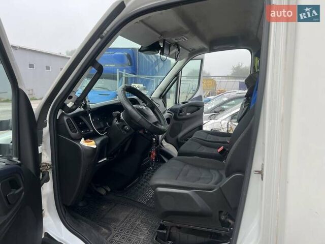 Білий Івеко Дейлі, об'ємом двигуна 3 л та пробігом 245 тис. км за 25900 $, фото 2 на Automoto.ua
