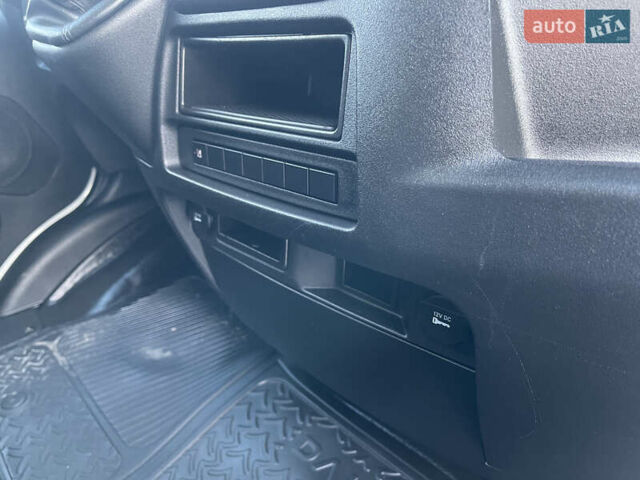 Белый Ивеко Дейли, объемом двигателя 3 л и пробегом 234 тыс. км за 25999 $, фото 41 на Automoto.ua