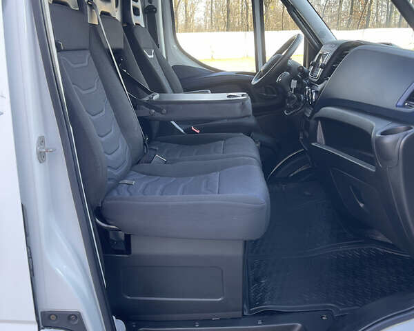 Белый Ивеко Дейли, объемом двигателя 3 л и пробегом 234 тыс. км за 25999 $, фото 43 на Automoto.ua