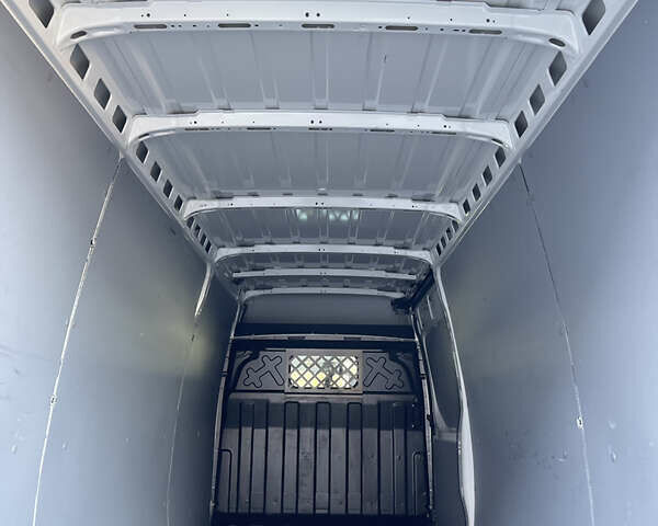 Белый Ивеко Дейли, объемом двигателя 3 л и пробегом 234 тыс. км за 25999 $, фото 17 на Automoto.ua