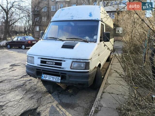 Белый Ивеко Дейли, объемом двигателя 2.8 л и пробегом 255 тыс. км за 1999 $, фото 6 на Automoto.ua