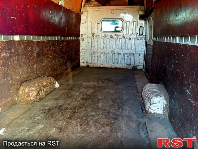 Белый Ивеко Дейли, объемом двигателя 2.8 л и пробегом 0 тыс. км за 4550 $, фото 4 на Automoto.ua