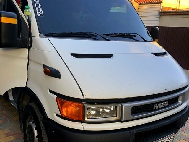 Білий Івеко Дейлі, об'ємом двигуна 2.8 л та пробігом 502 тис. км за 6000 $, фото 1 на Automoto.ua