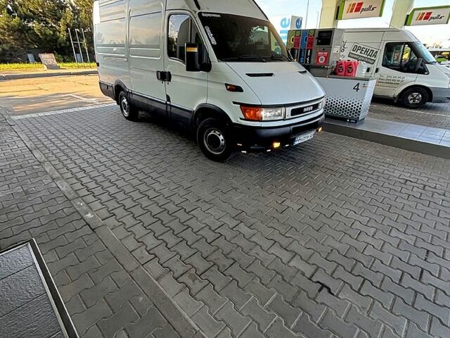 Білий Івеко Дейлі, об'ємом двигуна 2.8 л та пробігом 502 тис. км за 6000 $, фото 4 на Automoto.ua