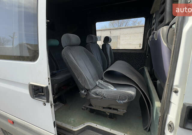 Білий Івеко Дейлі, об'ємом двигуна 2.8 л та пробігом 290 тис. км за 5577 $, фото 3 на Automoto.ua