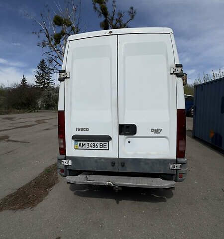 Білий Івеко Дейлі, об'ємом двигуна 2.8 л та пробігом 290 тис. км за 5577 $, фото 11 на Automoto.ua
