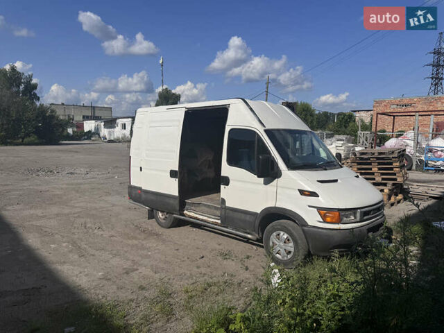 Белый Ивеко Дейли, объемом двигателя 2.8 л и пробегом 540 тыс. км за 6300 $, фото 1 на Automoto.ua