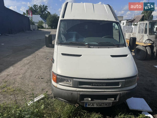 Белый Ивеко Дейли, объемом двигателя 2.8 л и пробегом 540 тыс. км за 6300 $, фото 2 на Automoto.ua
