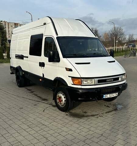 Белый Ивеко Дейли, объемом двигателя 2.8 л и пробегом 670 тыс. км за 7300 $, фото 6 на Automoto.ua