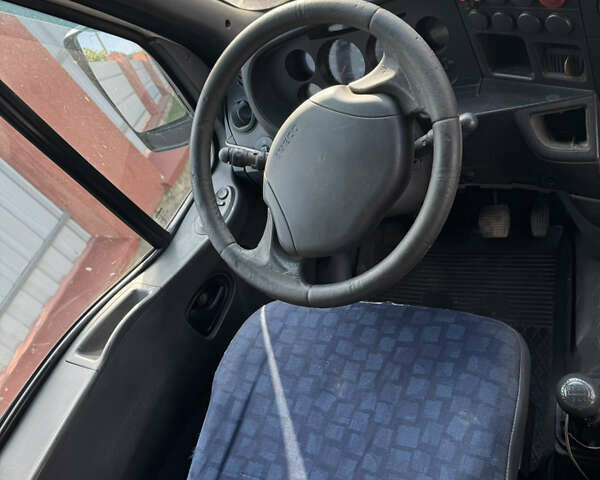 Білий Івеко Дейлі, об'ємом двигуна 2.8 л та пробігом 350 тис. км за 8200 $, фото 12 на Automoto.ua