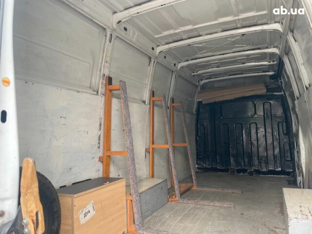 Белый Ивеко Дейли, объемом двигателя 2.3 л и пробегом 325 тыс. км за 5490 $, фото 18 на Automoto.ua