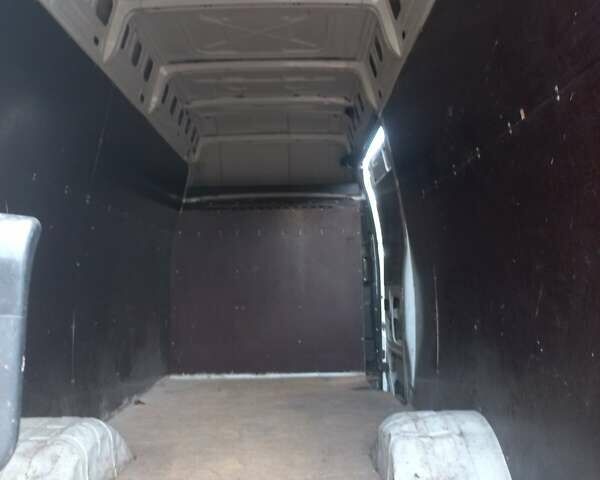 Белый Ивеко Дейли, объемом двигателя 2.8 л и пробегом 184 тыс. км за 9450 $, фото 16 на Automoto.ua