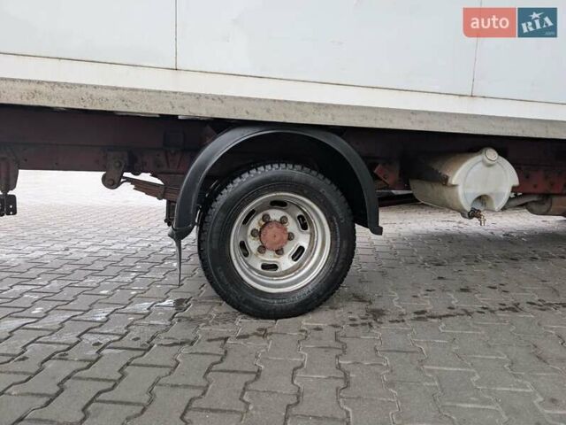 Білий Івеко Дейлі, об'ємом двигуна 2.3 л та пробігом 824 тис. км за 7900 $, фото 5 на Automoto.ua