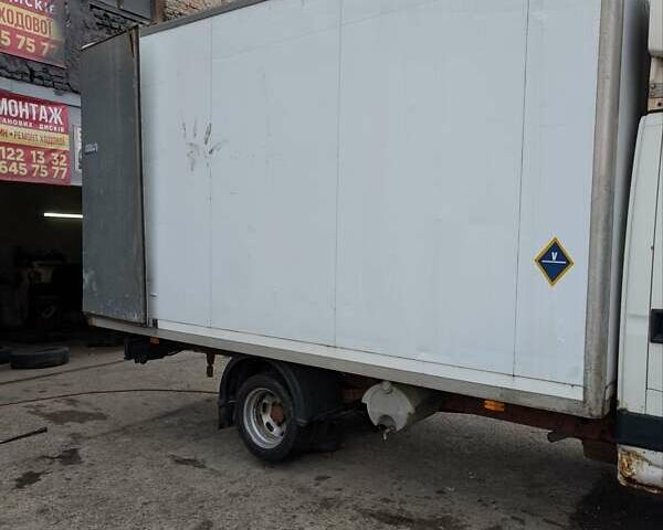 Білий Івеко Дейлі, об'ємом двигуна 2.3 л та пробігом 824 тис. км за 7900 $, фото 2 на Automoto.ua