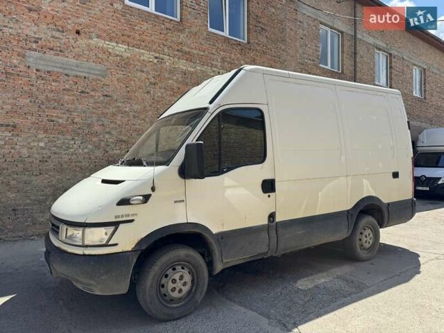 Белый Ивеко Дейли, объемом двигателя 2.3 л и пробегом 349 тыс. км за 5500 $, фото 4 на Automoto.ua