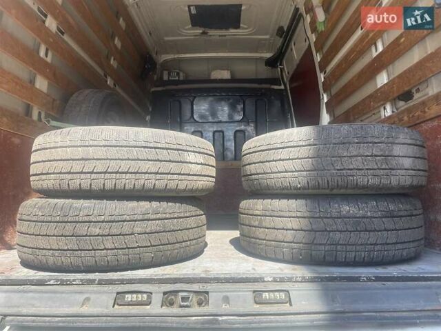Белый Ивеко Дейли, объемом двигателя 2.3 л и пробегом 349 тыс. км за 5500 $, фото 9 на Automoto.ua