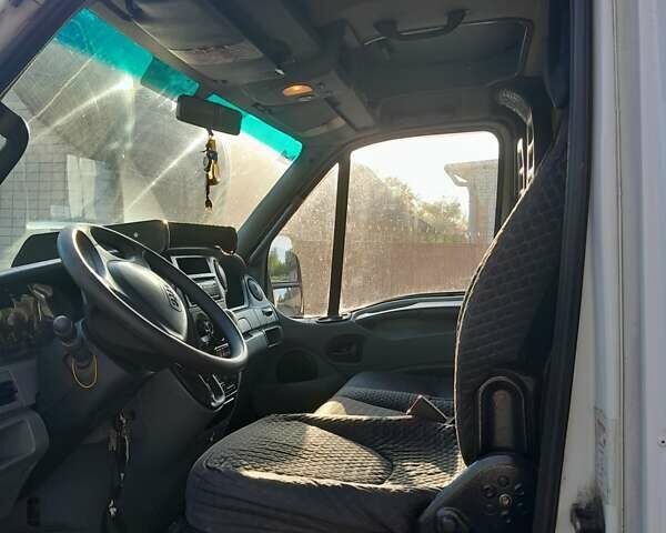 Белый Ивеко Дейли, объемом двигателя 3 л и пробегом 960 тыс. км за 13600 $, фото 43 на Automoto.ua