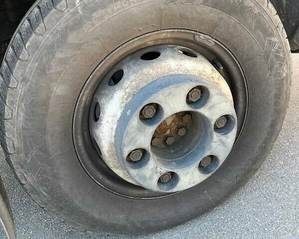 Белый Ивеко Дейли, объемом двигателя 3 л и пробегом 888 тыс. км за 11900 $, фото 13 на Automoto.ua
