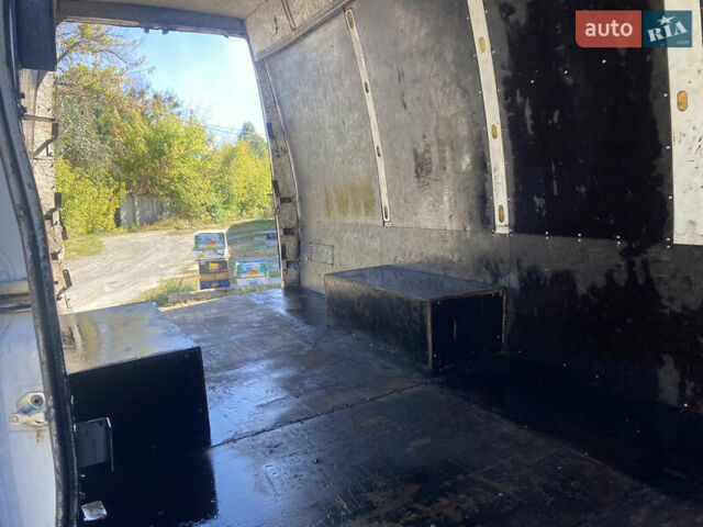 Білий Івеко Дейлі, об'ємом двигуна 3 л та пробігом 535 тис. км за 15000 $, фото 22 на Automoto.ua