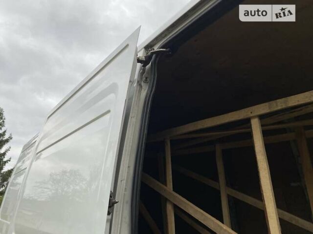 Івеко Дейлі 2008 у Могилев-Подольском на Automoto.ua Білий Івеко Дейлі, об'ємом двигуна 3 л та пробігом 344 тис. км за 10888 $, фото 16 на Automoto.ua