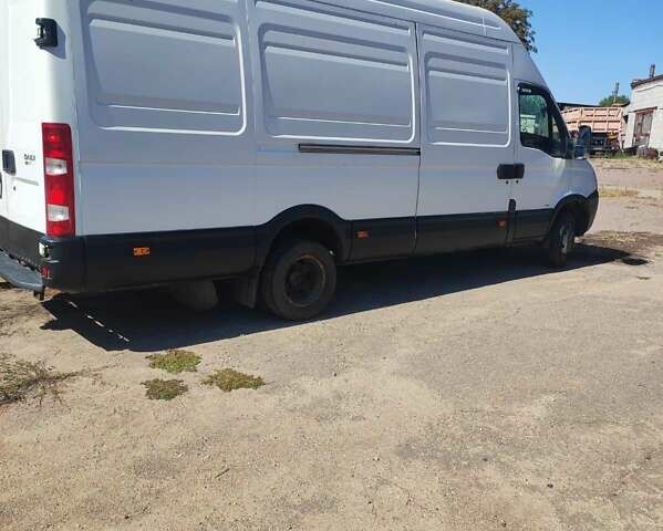 Белый Ивеко Дейли, объемом двигателя 3 л и пробегом 192 тыс. км за 14700 $, фото 7 на Automoto.ua