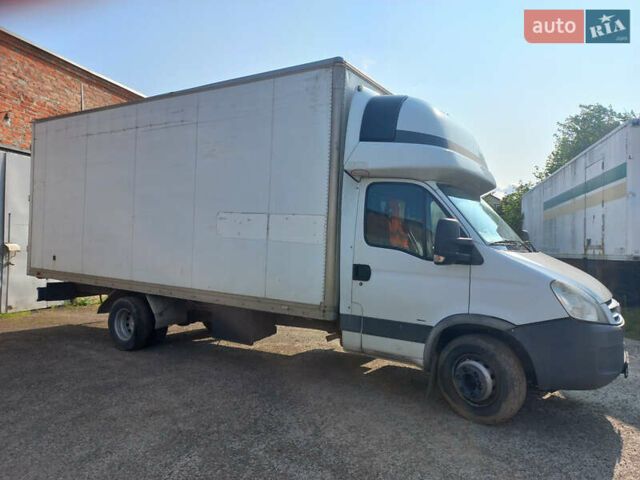Белый Ивеко Дейли, объемом двигателя 3 л и пробегом 580 тыс. км за 17300 $, фото 4 на Automoto.ua