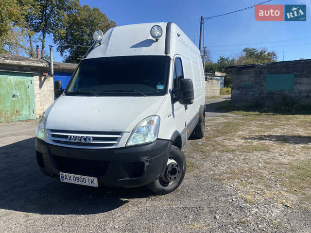 Білий Івеко Дейлі, об'ємом двигуна 3 л та пробігом 535 тис. км за 15000 $, фото 1 на Automoto.ua