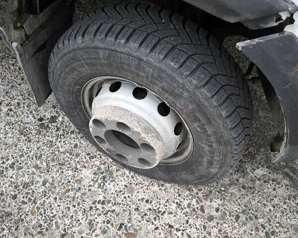 Білий Івеко Дейлі, об'ємом двигуна 3 л та пробігом 712 тис. км за 10000 $, фото 9 на Automoto.ua