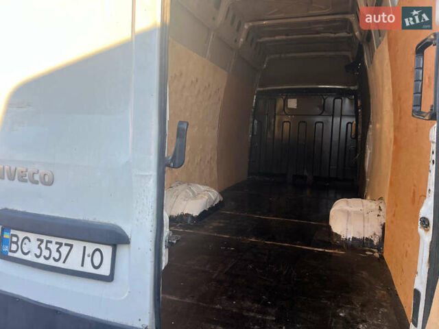 Белый Ивеко Дейли, объемом двигателя 3 л и пробегом 397 тыс. км за 11890 $, фото 4 на Automoto.ua