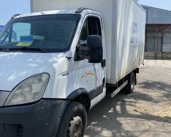 Белый Ивеко Дейли, объемом двигателя 3 л и пробегом 463 тыс. км за 14000 $, фото 1 на Automoto.ua
