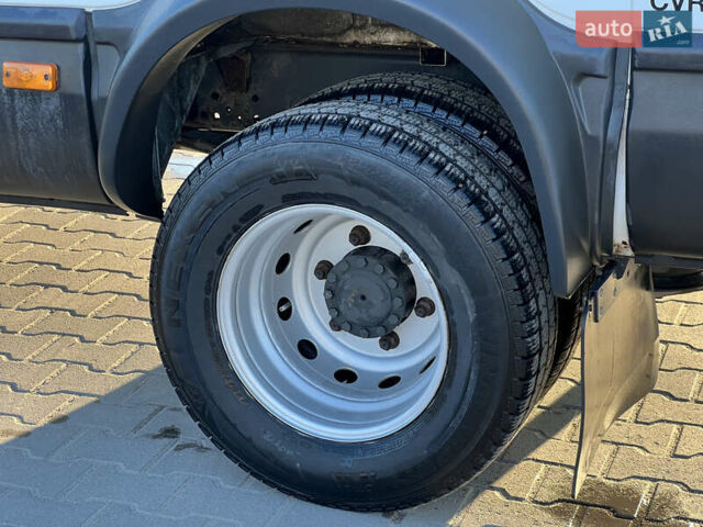 Белый Ивеко Дейли, объемом двигателя 3 л и пробегом 286 тыс. км за 16999 $, фото 9 на Automoto.ua