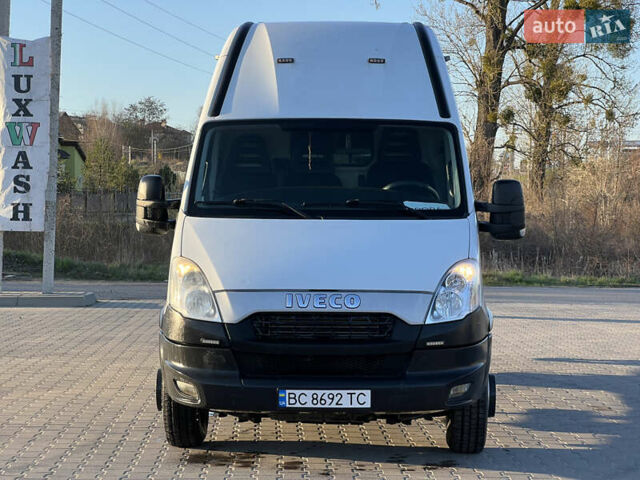 Белый Ивеко Дейли, объемом двигателя 3 л и пробегом 286 тыс. км за 16999 $, фото 1 на Automoto.ua