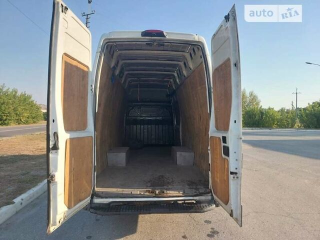 Белый Ивеко Дейли, объемом двигателя 2.29 л и пробегом 283 тыс. км за 13000 $, фото 8 на Automoto.ua