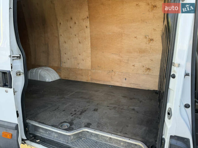 Белый Ивеко Дейли, объемом двигателя 0 л и пробегом 75 тыс. км за 23500 $, фото 13 на Automoto.ua
