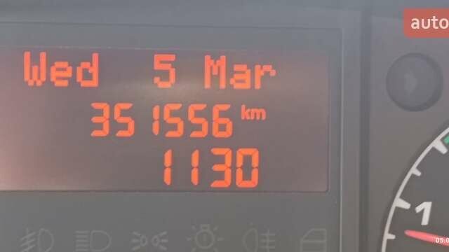 Белый Ивеко Дейли, объемом двигателя 3 л и пробегом 352 тыс. км за 9800 $, фото 5 на Automoto.ua