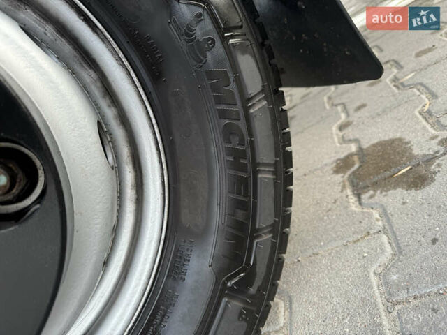 Білий Івеко Дейлі, об'ємом двигуна 3 л та пробігом 420 тис. км за 18000 $, фото 21 на Automoto.ua