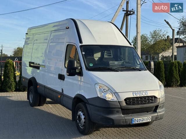Белый Ивеко Дейли, объемом двигателя 0 л и пробегом 75 тыс. км за 23500 $, фото 3 на Automoto.ua