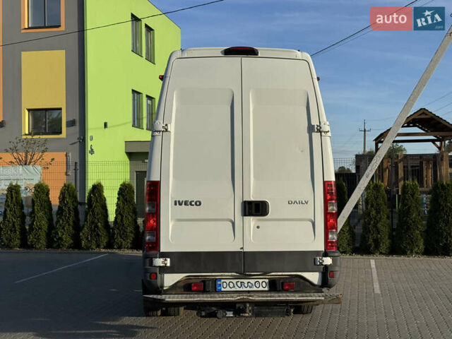 Белый Ивеко Дейли, объемом двигателя 0 л и пробегом 75 тыс. км за 23500 $, фото 9 на Automoto.ua