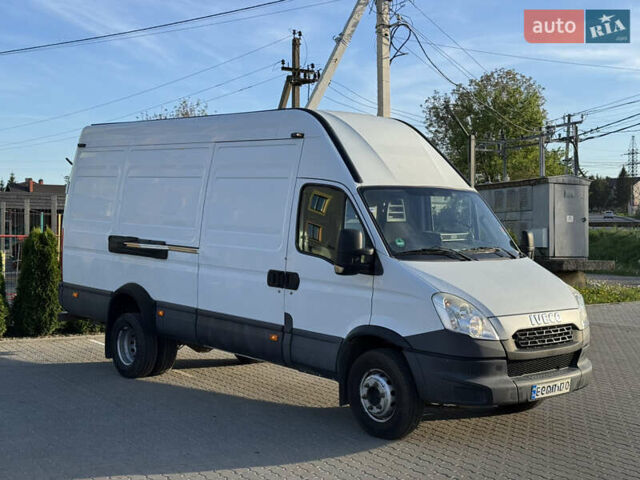 Белый Ивеко Дейли, объемом двигателя 0 л и пробегом 75 тыс. км за 23500 $, фото 4 на Automoto.ua