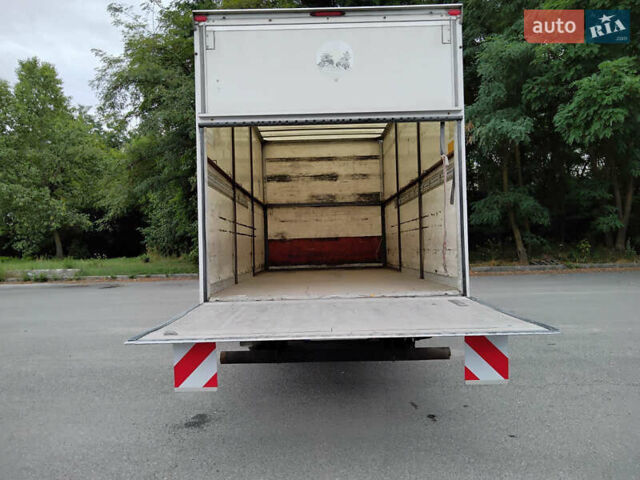 Білий Івеко Дейлі, об'ємом двигуна 2.29 л та пробігом 370 тис. км за 13800 $, фото 4 на Automoto.ua