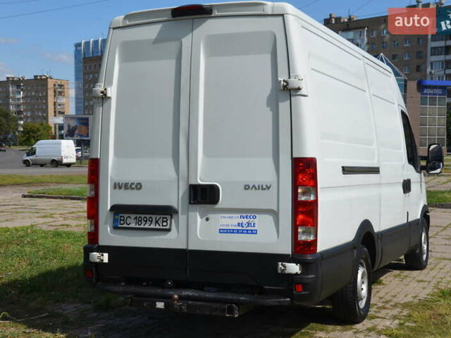 Білий Івеко Дейлі, об'ємом двигуна 2.3 л та пробігом 315 тис. км за 12600 $, фото 16 на Automoto.ua